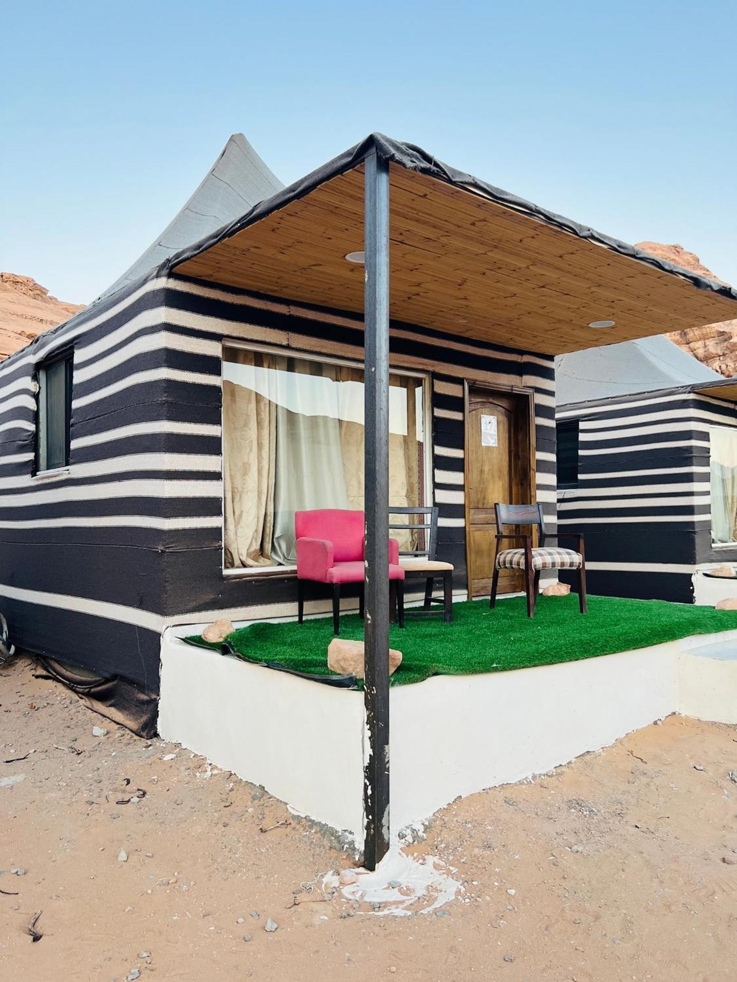 Magic Mountain Camp Apartment Wadi Rum Exterior photo